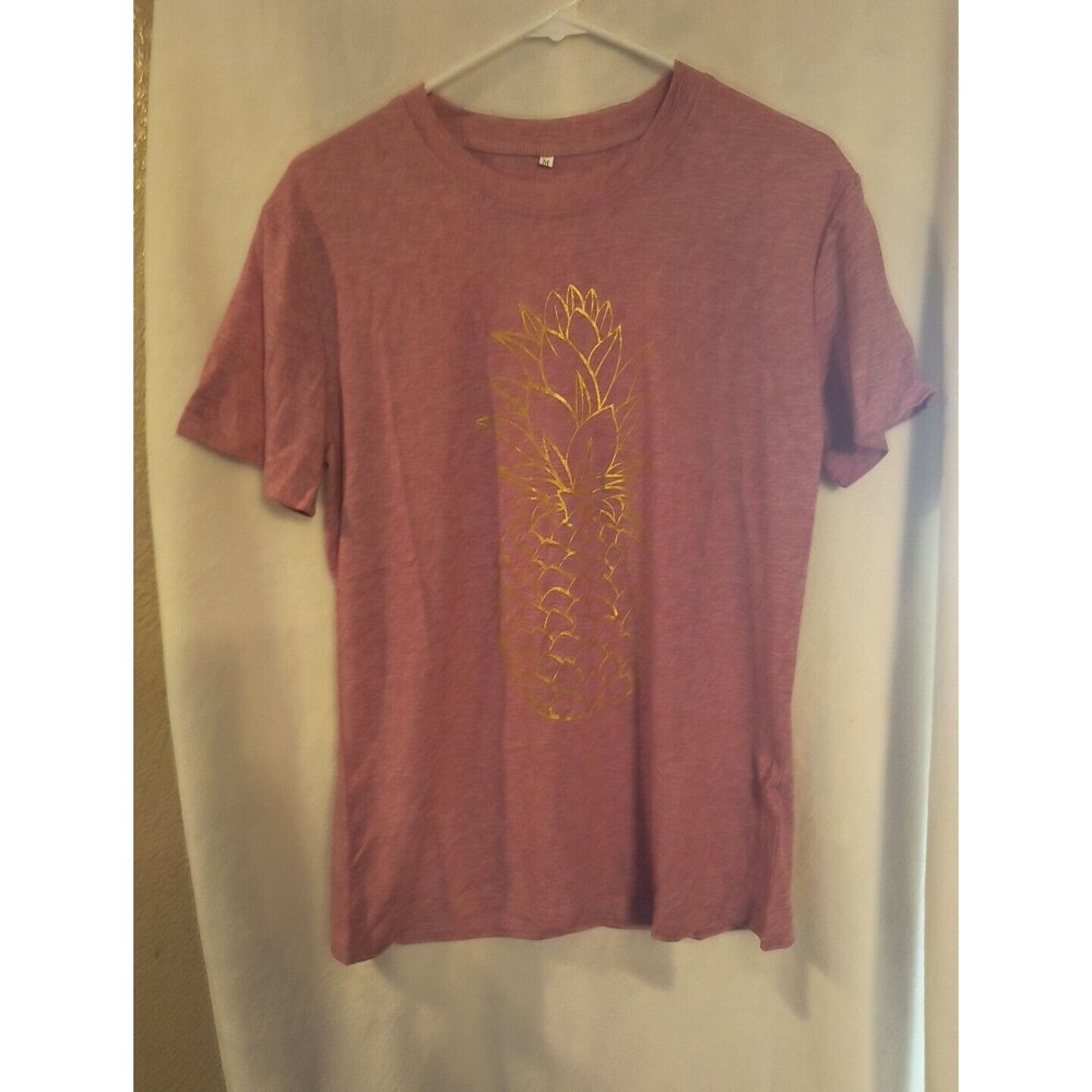 Women's medium Pink and gold pineapple shirt New Comfortable